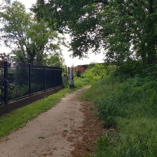 Belgium-Netherlands boundary stone no. 84