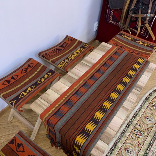 "Altyn Orda" Khudozhestvennaya Galereya Sem'i Beysbekovyx