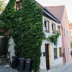 Ehemals zwei Kleinhäuser, jetzt Wohnhaus