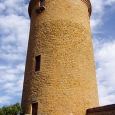 Tour d'Oingt
