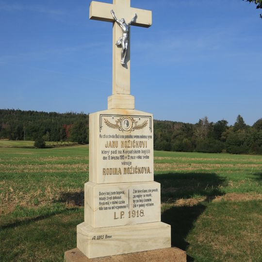 Kříž u cesty z Rudíkova