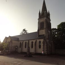 Église Saint-Pierre de Douillet