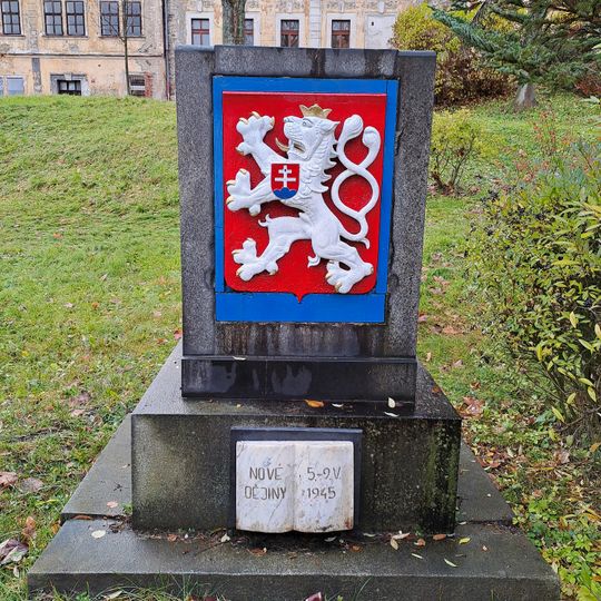 Pomník Nové dějiny