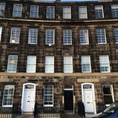 Edinburgh, 11-13 Gardner's Crescent