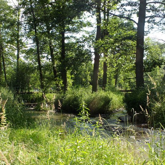 Lávka přes Kocábu a Voznický potok