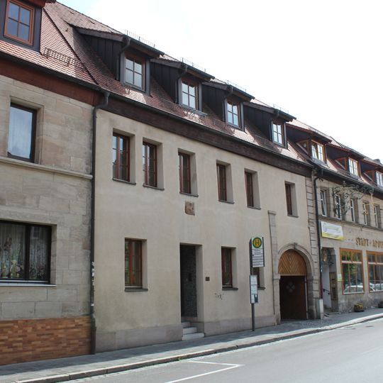 Friedrich-Ebert-Straße 14