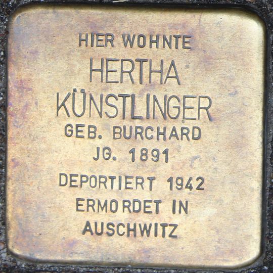 Stolperstein en memoria de Hertha Künstlinger