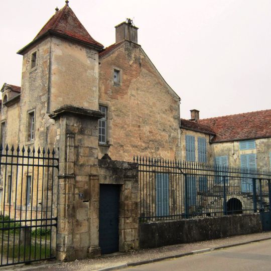 Château de Villaines-en-Duesmois