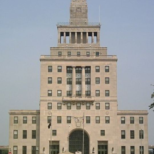 Veterans Memorial Building