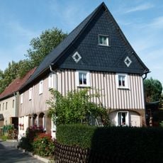 Untere Dorfstraße 3