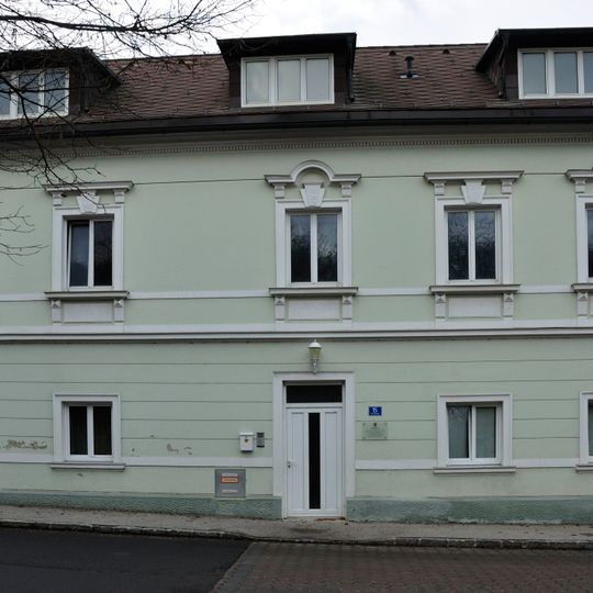 Adelwanger-Haus im Hoffeld, Altes Betschwesternhaus