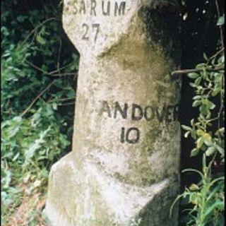 Milestone On A343 At Ngr 434 596