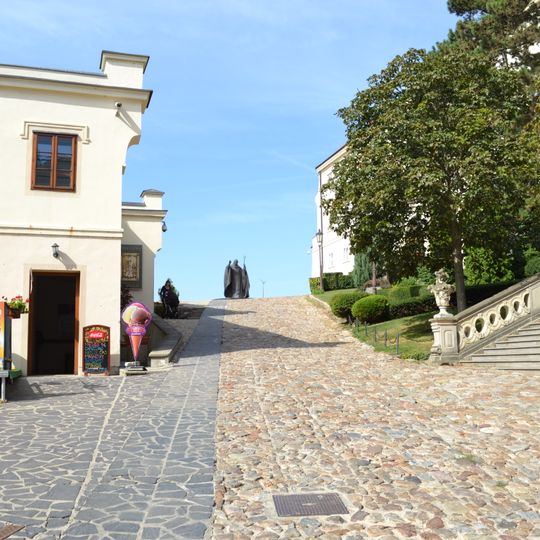 Nitriansky hrad, nádvoria hradné II.