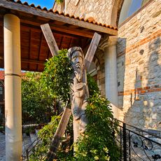 Statue