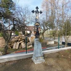 Kříž na východním okraji Kalhova
