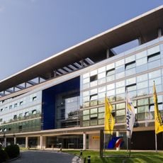 Friedrich-Ebert-Allee 114