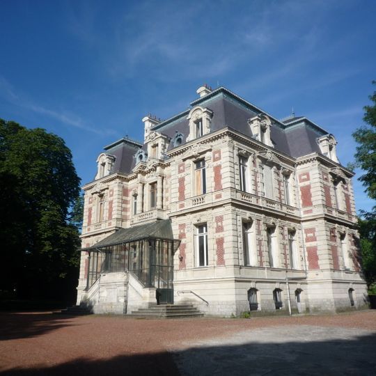 Dampierre Castle