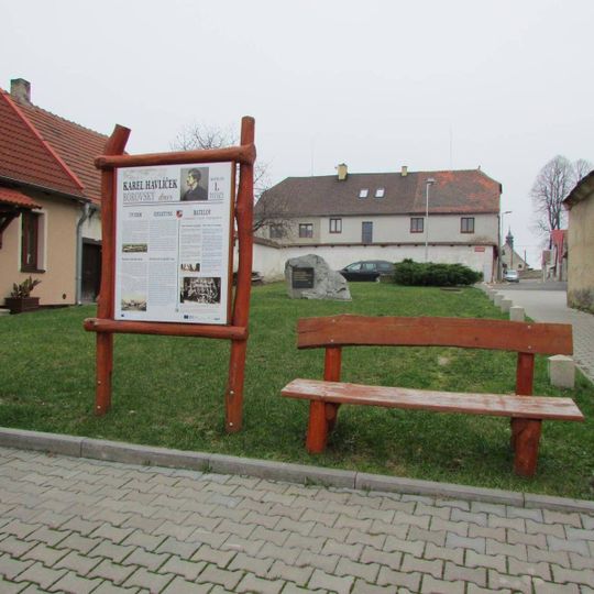 Památník obětem holocaustu v Batelově