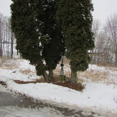 Kříž ve východní části Popelištné  u čp.9