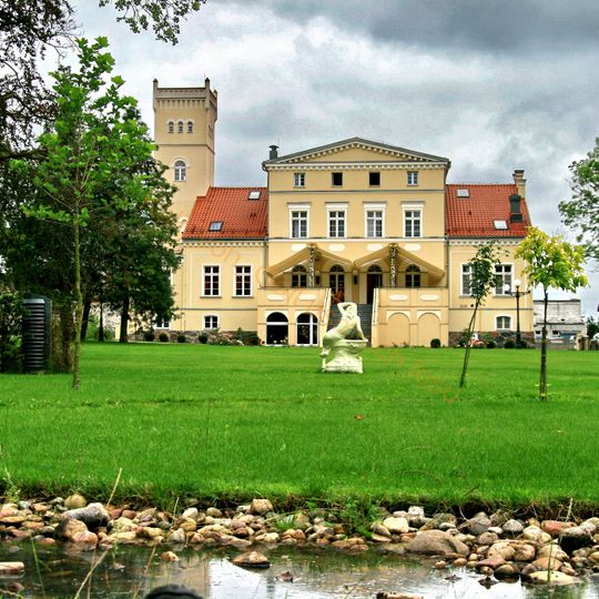 Wieniawa Palace in Rekowo Górne