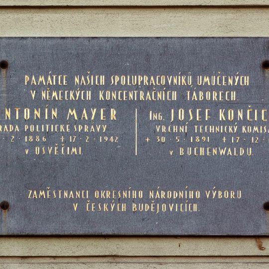 Pamětní deska zaměstnancům ONV