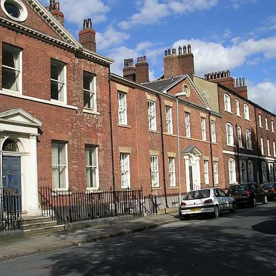 42 Park Square North