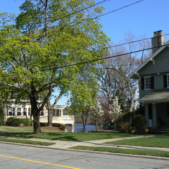 Everett Avenue-Sheffield Road Historic District