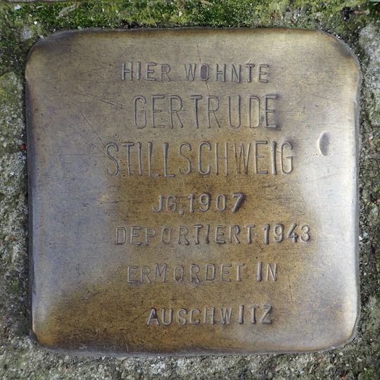 Stolperstein dedicated to Gertrude Stillschweig