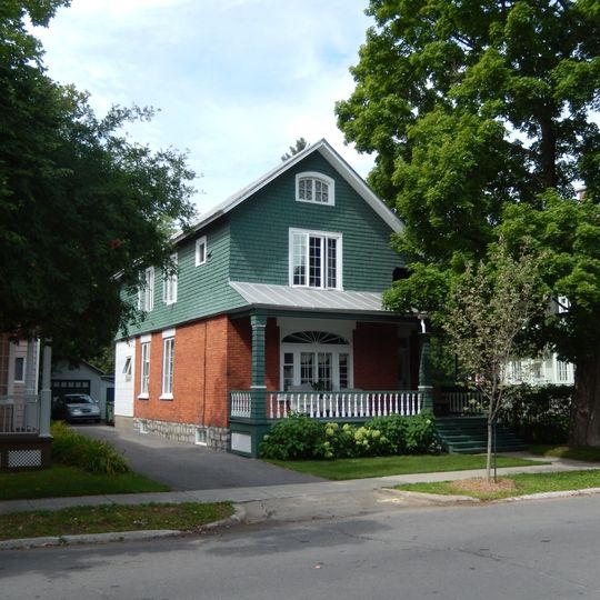 Résidence J.-B.-Fontaine