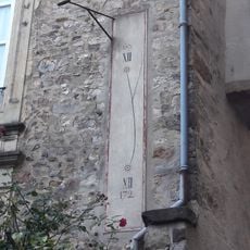 Cadran solaire au Mans apposé par Claude CHAPPE