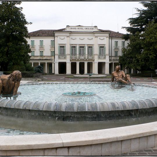 Fontana Viale delle Terme