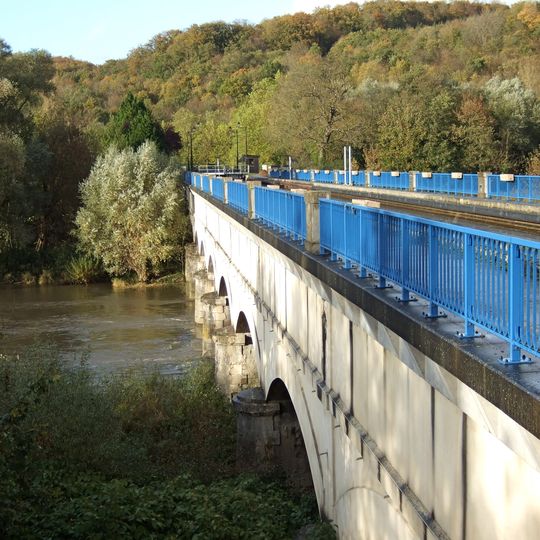 Pont-canal de Flavigny