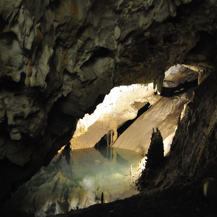 Cave Vrelo