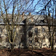 Oficyna (z wieżą zachodnią)