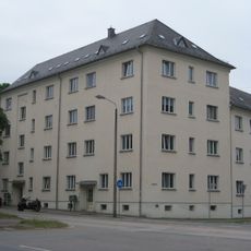Wohnanlage (bauliche Einheit mit Rosenbergstraße 1-15) Reichenhainer Straße 54; 54a