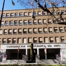 Edificio de la Confederación Hidrográfica del Ebro