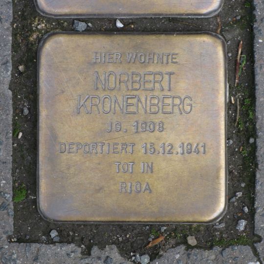 Stolperstein en memoria de Norbert Kronenberg