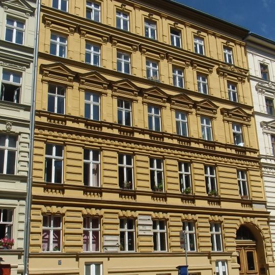 Mietshaus Diedenhofer Straße 5
