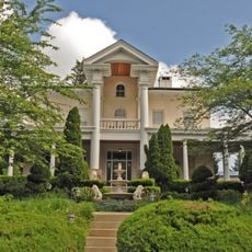 Dumbarton Historic District