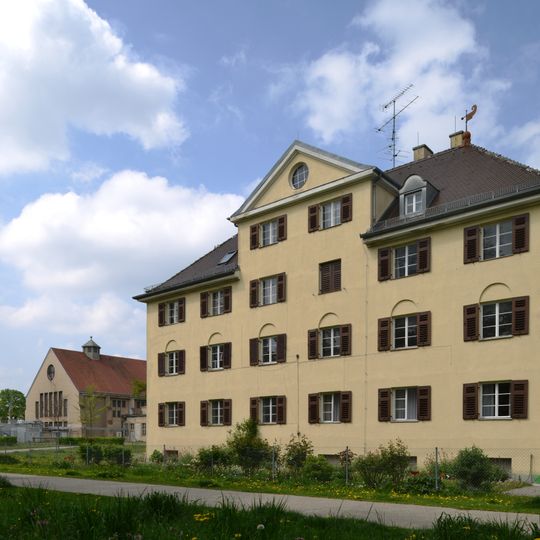 Dienstwohnhaus Isoldenstraße 19 in München