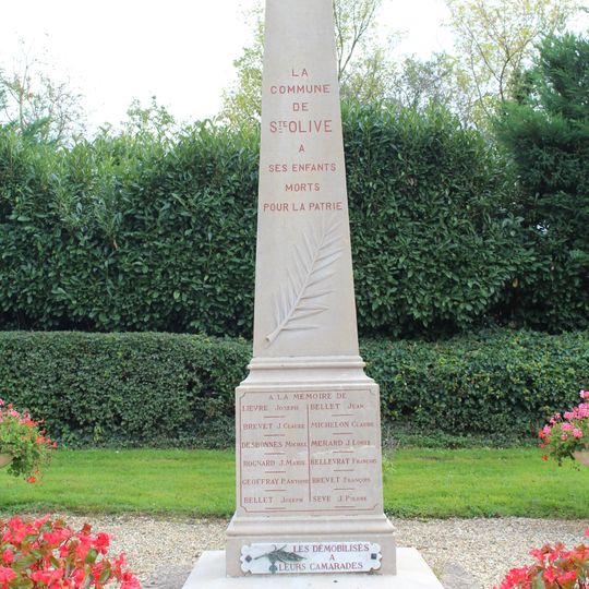 War memorial of Sainte-Olive