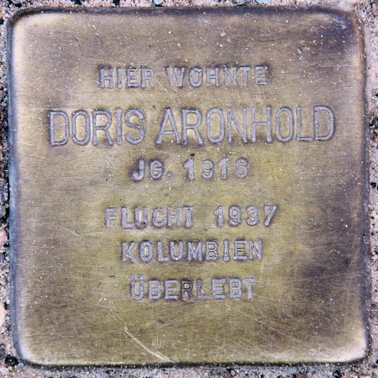 Stolperstein en memoria de Doris Aronhold