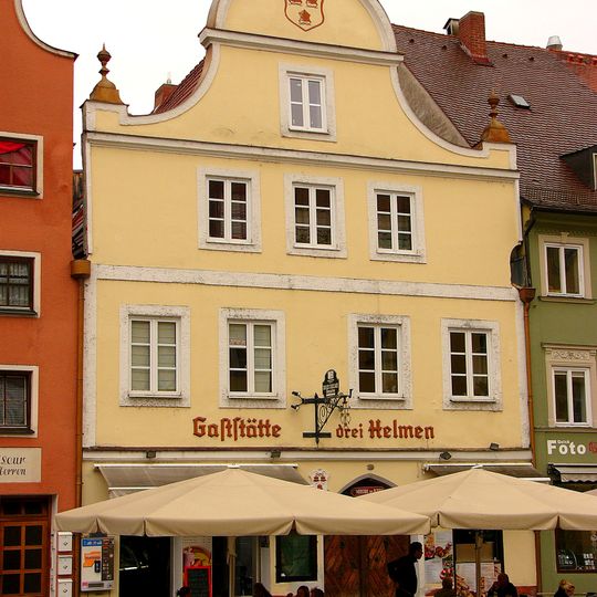 Gasthof "Drei Helmen"