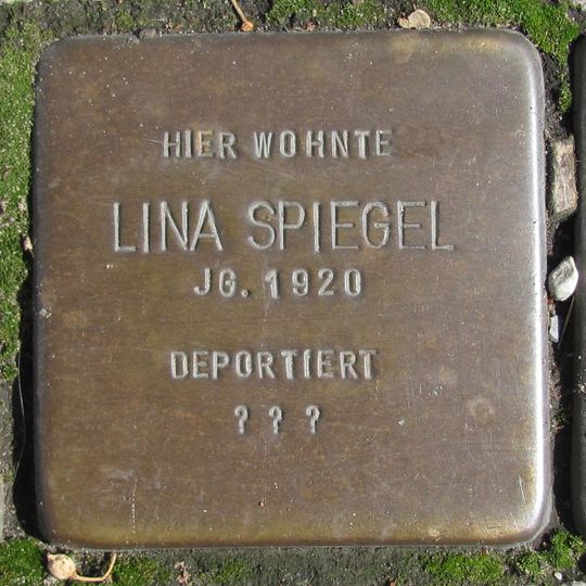 Stolperstein en memoria de Lina Spiegel