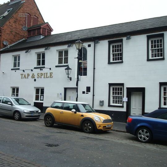 10 and 12, Gas Street B1