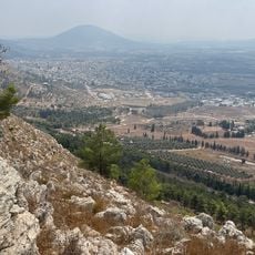 Mount Precipice