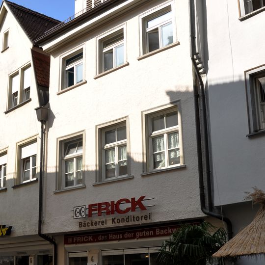 House Adlerstraße 4