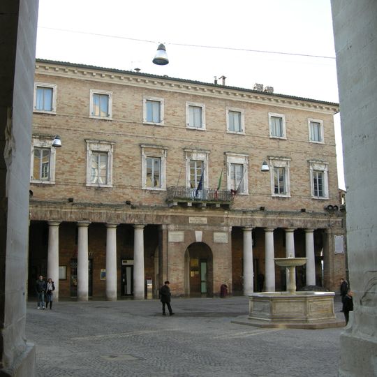 Palazzo Nuovo Albani