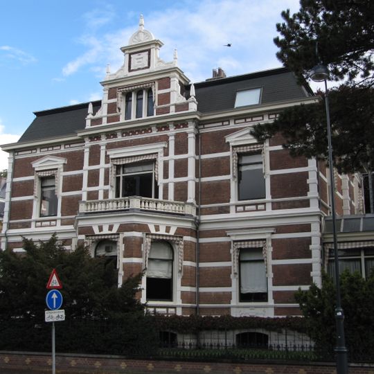 Florapark 5, Haarlem