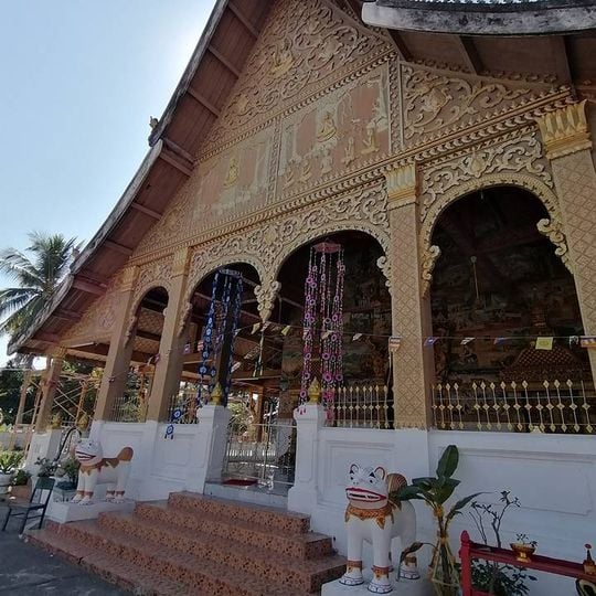 Wat Phonxay Sanasongkham